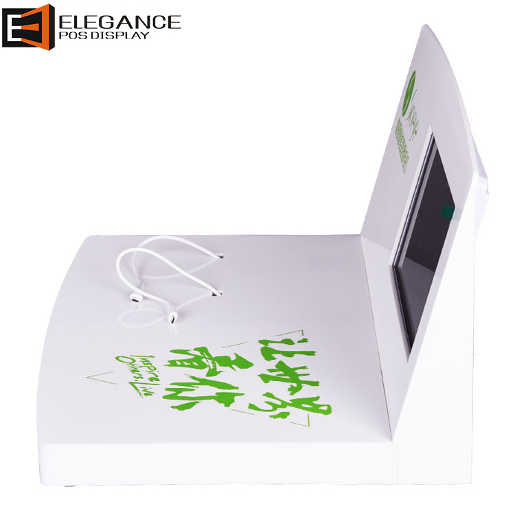 RP008622-3.jpg RP008622-3.jpg